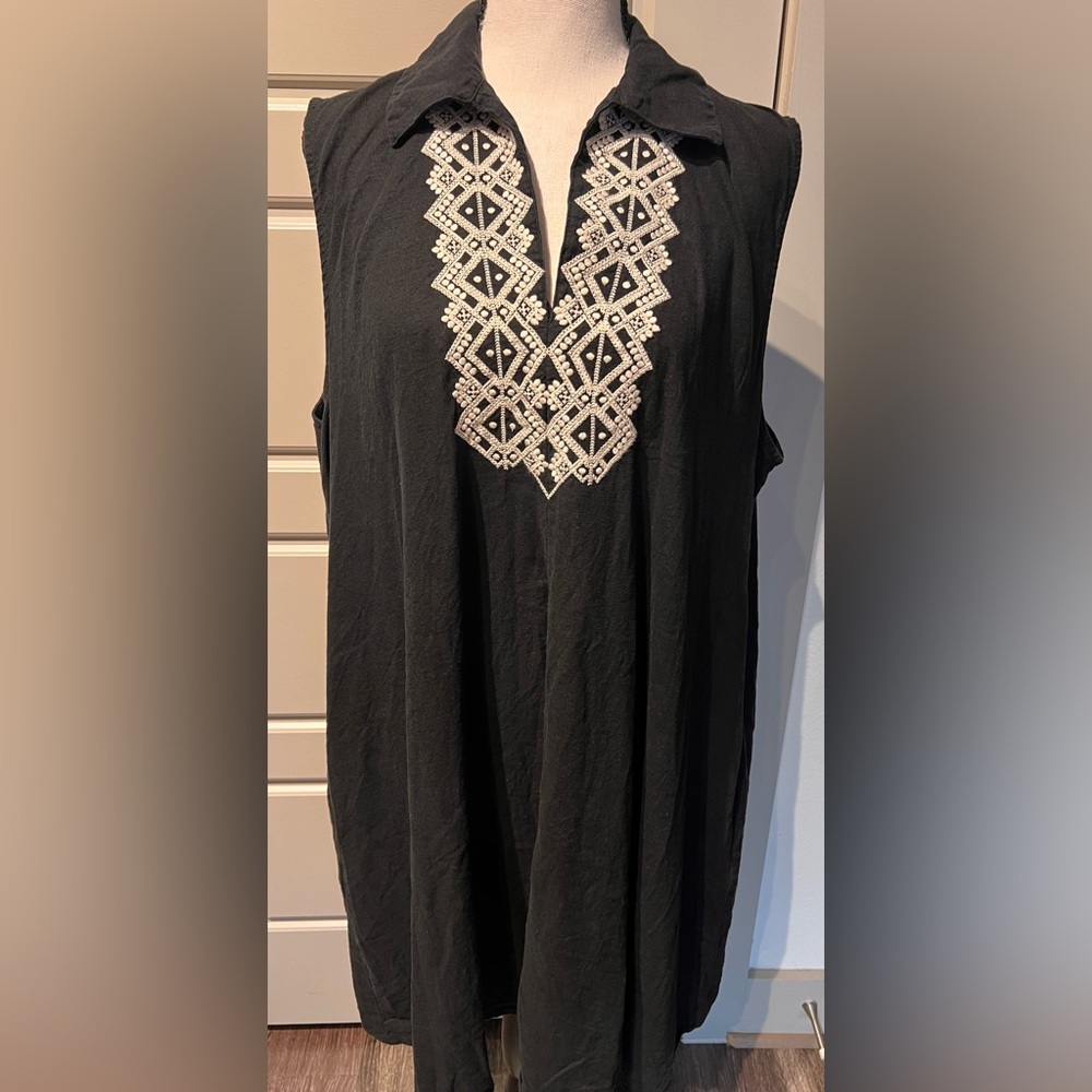 Banana Republic Black Relaxed Fit Mini Dress with Damask Collar